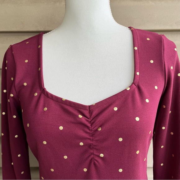 •Old Navy• NWOT Maroon Polka Dot Fit & Flare Knit Dress - Size Small - Picture 3 of 7